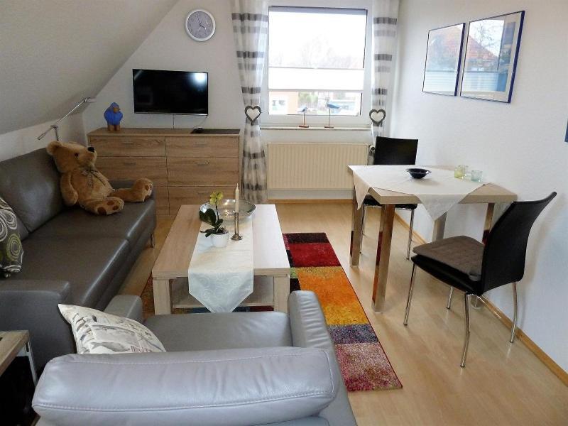 Ferienwohnung Kolks Huus Seglerweg Neuharlingersiel Exterior foto